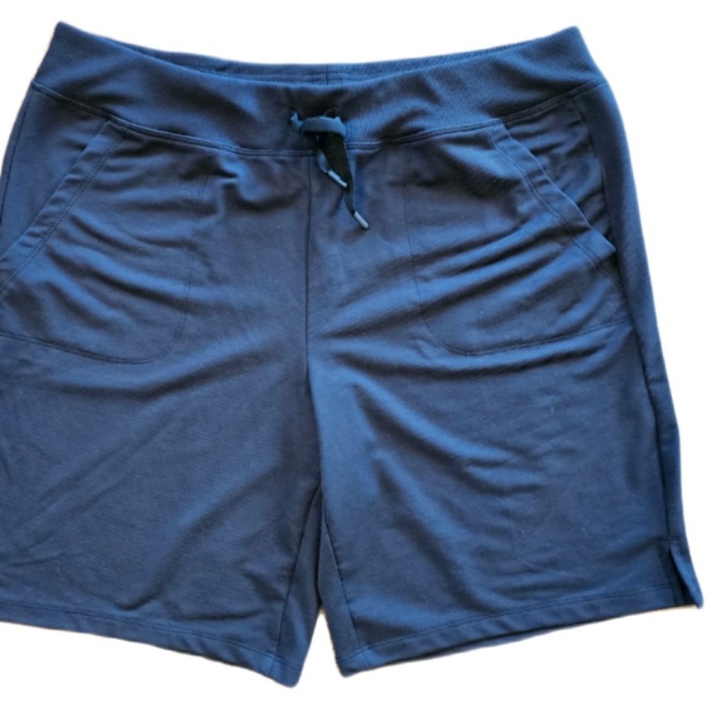 Athletic Works Juniors Light Black Shorts Large  NWOT
